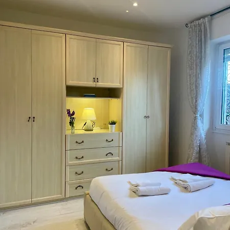 Bnbook Martina's House Апартаменты Кастеллетто-сопра-Тичино