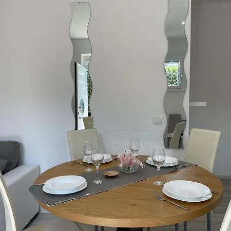 Bnbook Martina's House