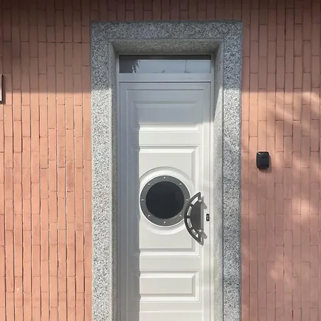 Bnbook Martina's House * Кастеллетто-сопра-Тичино