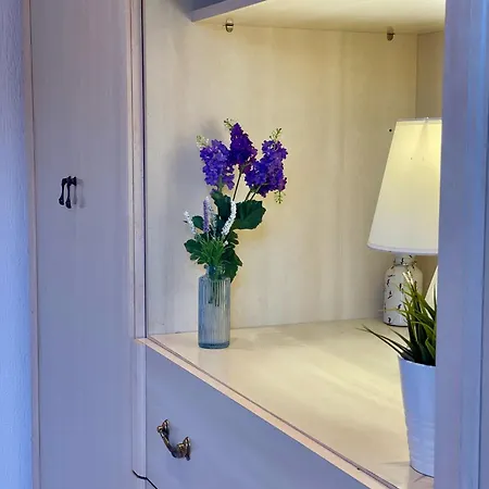 Bnbook Martina's House דירה